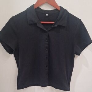 Uniqlo Women's Black Button-Down Shirt